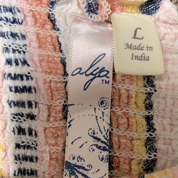 COLORFUL CROP TOP - Picture 3 of 3